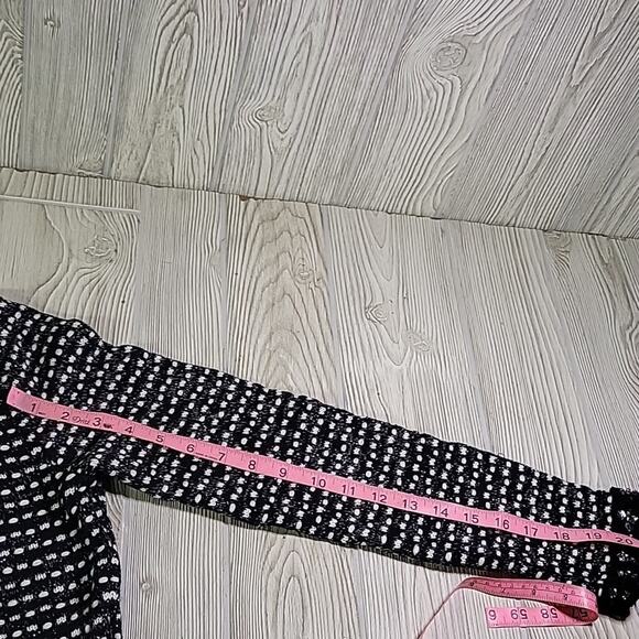 White House Black Market Embellished Sweater Jacket Womens Size XS - Picture 8 of 9